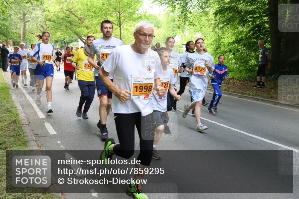 17.05.2025 - Störlauf Strokosch-Dieckow http://msf.ph/oto/7859295 17.05.2025 15:01:40 Laufen 1975, 970, 2166, 222, 234, 21, 2025, 1998, 125, 8, 2129 meine-sportfotos.de