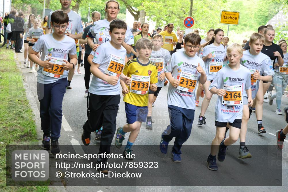 17.05.2025 - Störlauf Strokosch-Dieckow http://msf.ph/oto/7859323 17.05.2025 15:01:50 Laufen 2025, 127, 2067, 2025, 2139, 2133, 2132, 2193, 2025, 2164, 206 meine-sportfotos.de