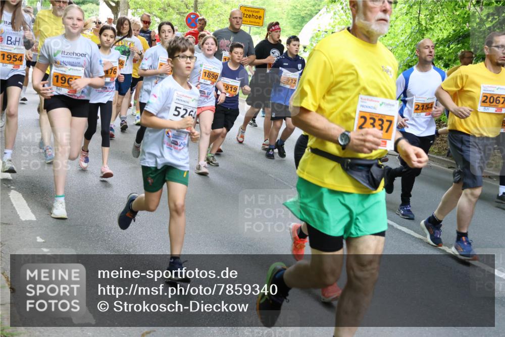17.05.2025 - Störlauf Strokosch-Dieckow http://msf.ph/oto/7859340 17.05.2025 15:01:53 Laufen 1954, 196, 526, 1890, 919, 932, 2337, 2154, 2067 meine-sportfotos.de