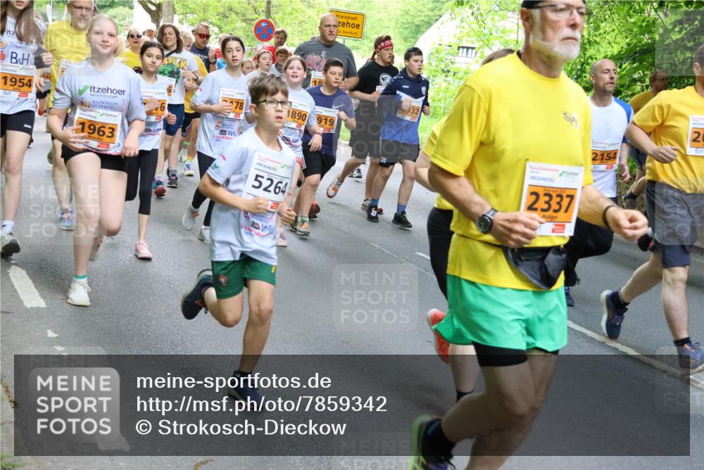 17.05.2025 - Störlauf Strokosch-Dieckow http://msf.ph/oto/7859342 17.05.2025 15:01:53 Laufen 1954, 1963, 78, 1, 19, 1890, 919, 932, 5264, 2337, 2154, 20 meine-sportfotos.de