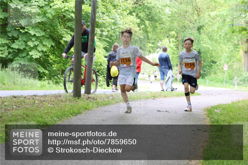 17.05.2025 - Störlauf Strokosch-Dieckow http://msf.ph/oto/7859650 17.05.2025 15:21:32 Laufen 2136, 2135 meine-sportfotos.de