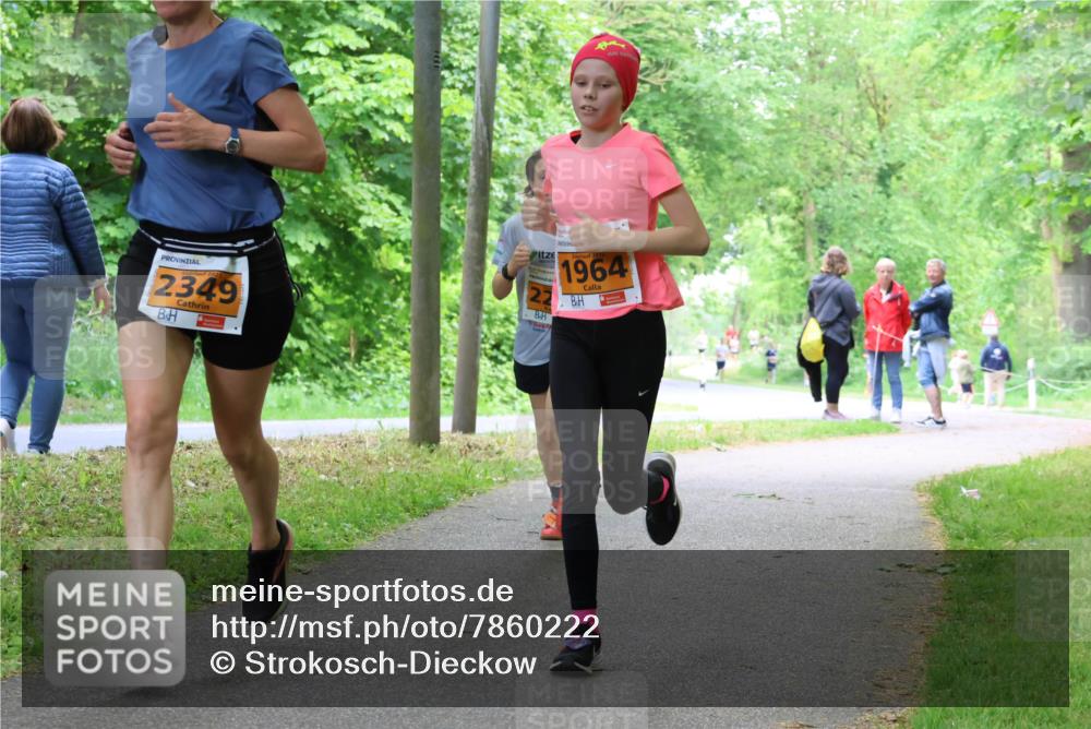 17.05.2025 - Störlauf Strokosch-Dieckow http://msf.ph/oto/7860222 17.05.2025 15:24:31 Laufen 2349, 2029, 1964, 22 meine-sportfotos.de