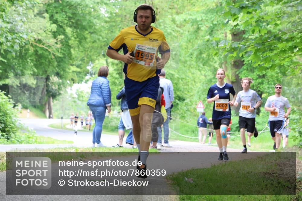 17.05.2025 - Störlauf Strokosch-Dieckow http://msf.ph/oto/7860359 17.05.2025 15:25:04 Laufen 1995, 2007, 2237, 2321 meine-sportfotos.de