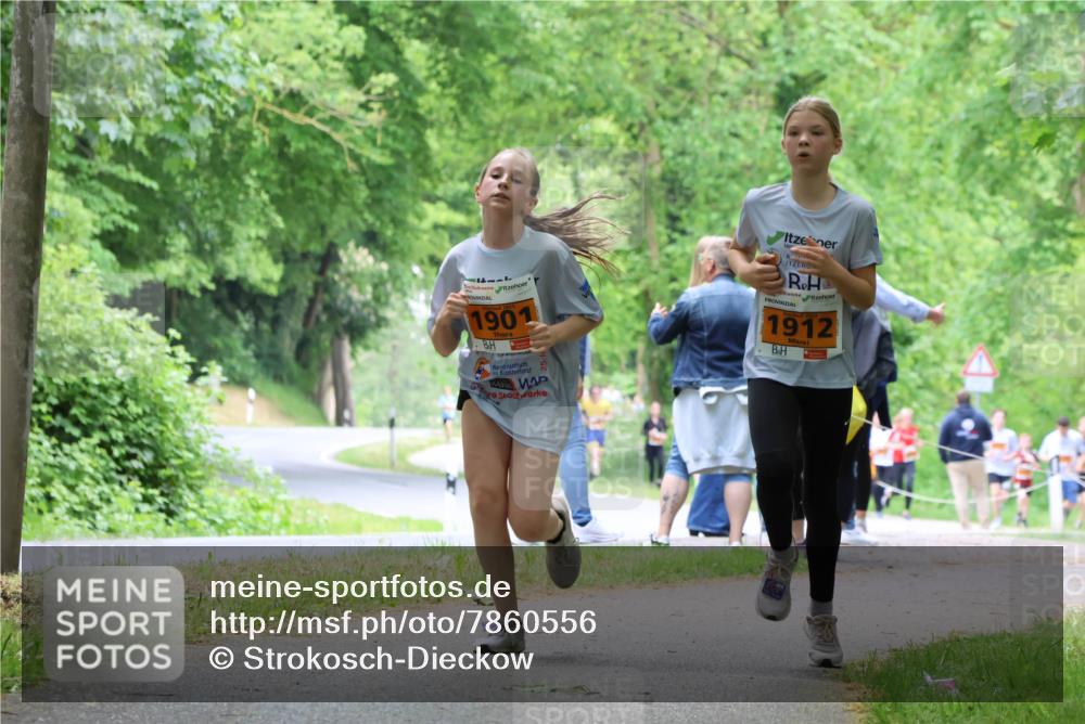 17.05.2025 - Störlauf Strokosch-Dieckow http://msf.ph/oto/7860556 17.05.2025 15:25:47 Laufen 2025, 1901, 1912 meine-sportfotos.de