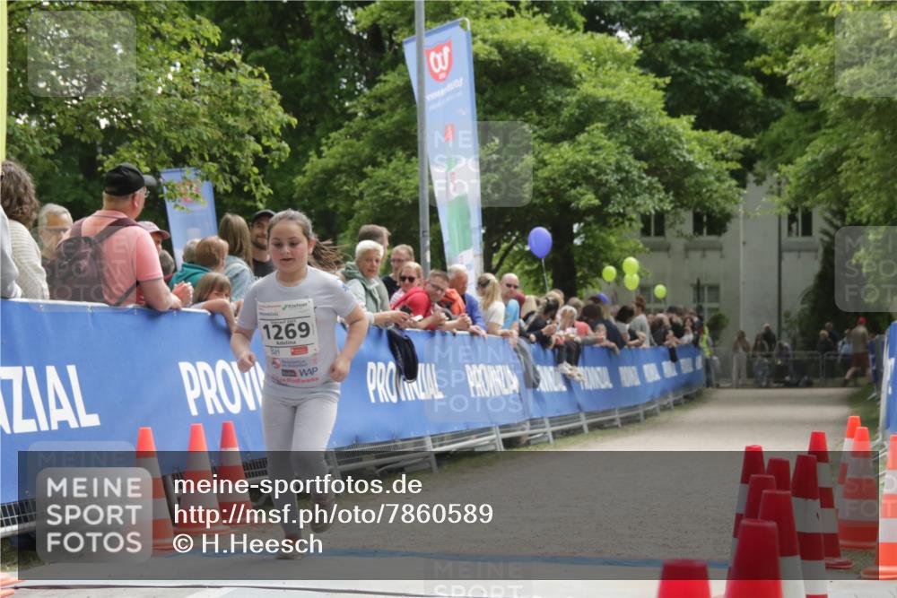 17.05.2025 - Störlauf H.Heesch http://msf.ph/oto/7860589 17.05.2025 15:08:40 Ziel  meine-sportfotos.de
