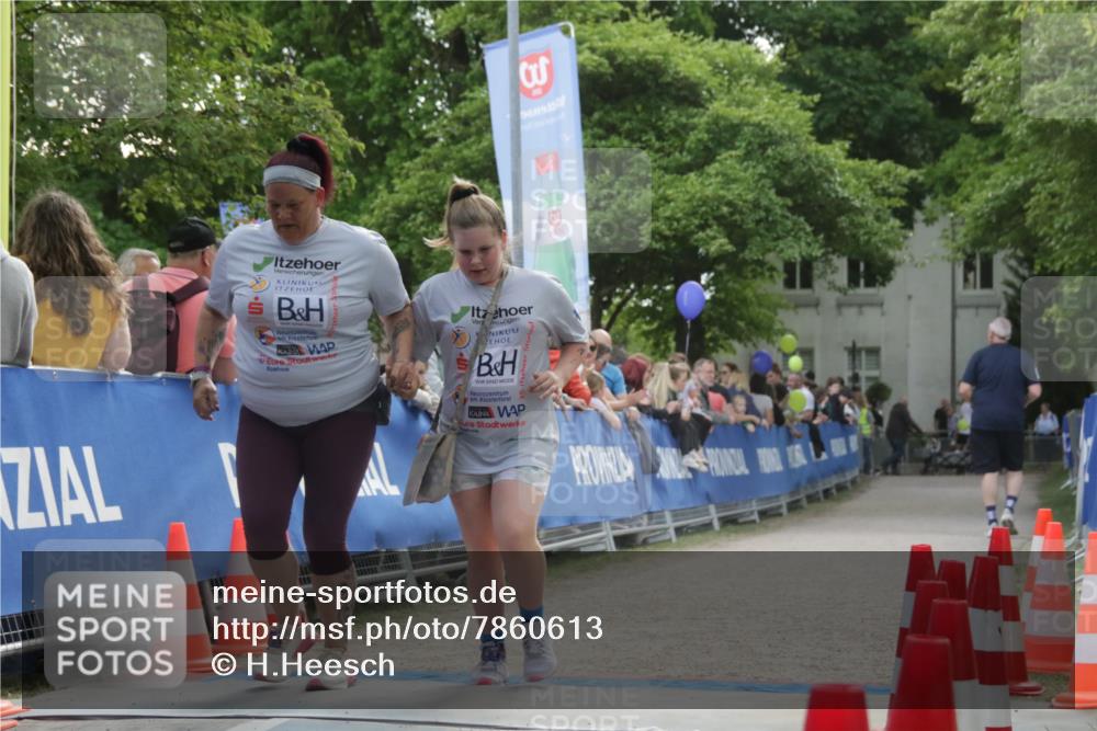 17.05.2025 - Störlauf H.Heesch http://msf.ph/oto/7860613 17.05.2025 15:12:00 Ziel  meine-sportfotos.de