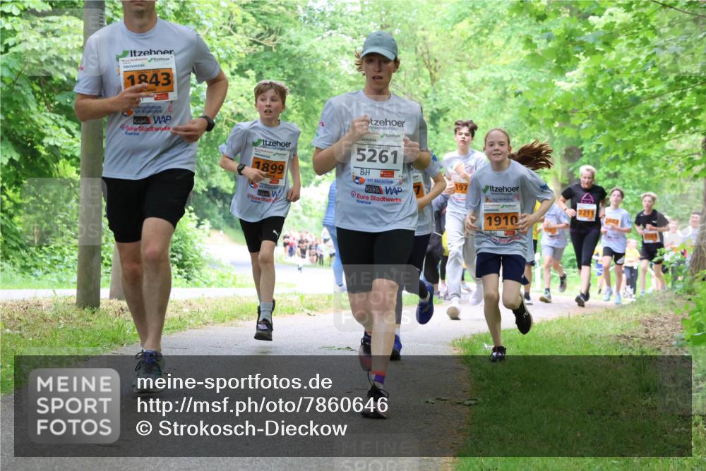 17.05.2025 - Störlauf Strokosch-Dieckow http://msf.ph/oto/7860646 17.05.2025 15:26:03 Laufen 1843, 1899, 2025, 5261, 197, 1910, 2211, 2057 meine-sportfotos.de