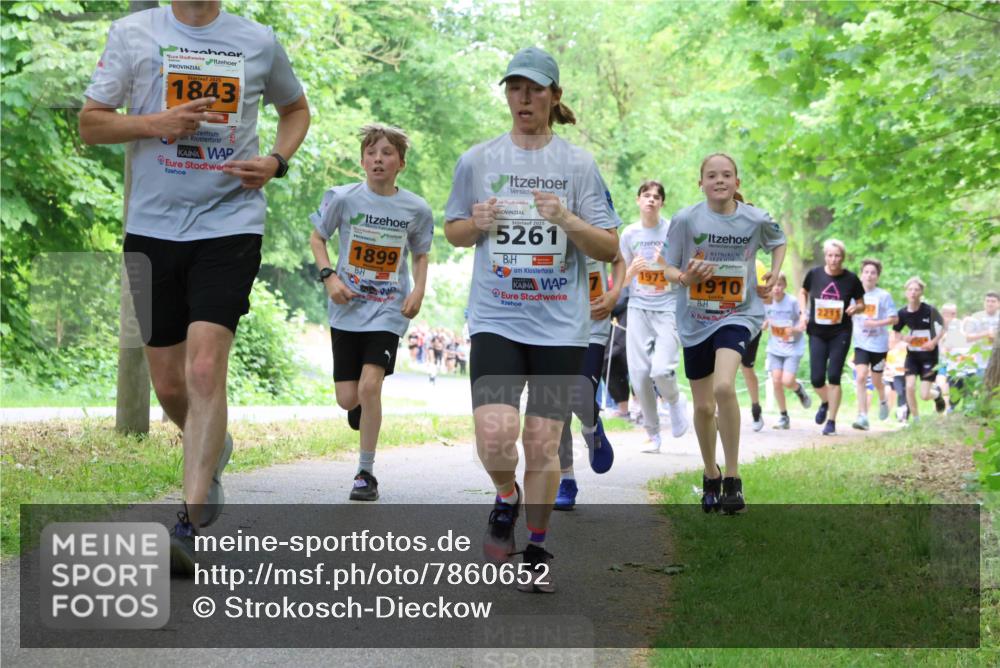 17.05.2025 - Störlauf Strokosch-Dieckow http://msf.ph/oto/7860652 17.05.2025 15:26:03 Laufen 2025, 1843, 1899, 2025, 5261, 1973, 1910, 2211 meine-sportfotos.de
