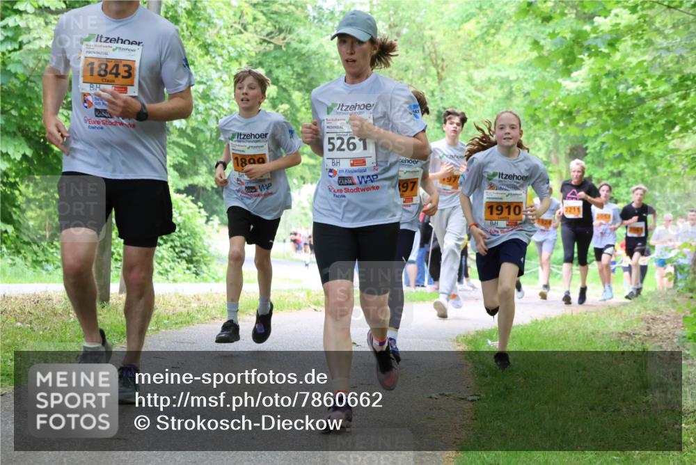 17.05.2025 - Störlauf Strokosch-Dieckow http://msf.ph/oto/7860662 17.05.2025 15:26:03 Laufen 1843, 1899, 20, 5261, 97, 1910, 2211 meine-sportfotos.de