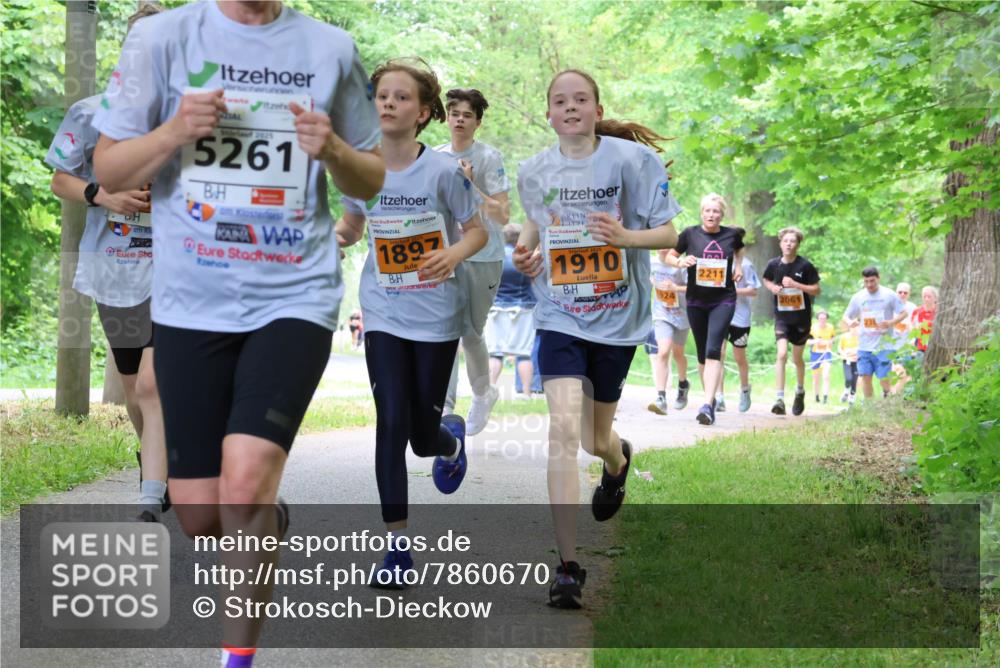 17.05.2025 - Störlauf Strokosch-Dieckow http://msf.ph/oto/7860670 17.05.2025 15:26:04 Laufen 2025, 5261, 1897, 2025, 1910, 2211, 2061 meine-sportfotos.de