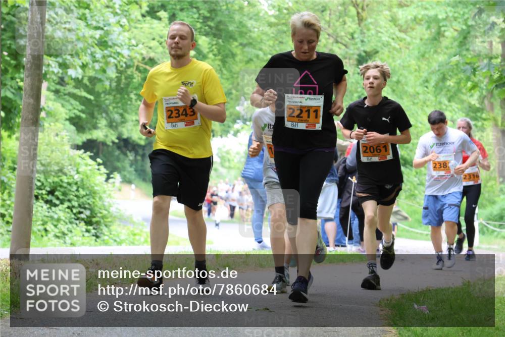 17.05.2025 - Störlauf Strokosch-Dieckow http://msf.ph/oto/7860684 17.05.2025 15:26:08 Laufen 2343, 100, 2211, 2061, 238, 2316 meine-sportfotos.de