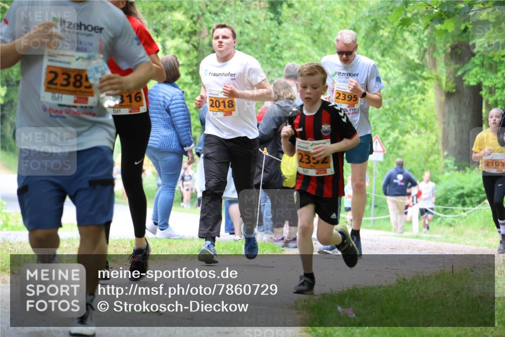 17.05.2025 - Störlauf Strokosch-Dieckow http://msf.ph/oto/7860729 17.05.2025 15:26:12 Laufen 2385, 316, 2018, 2354, 2395, 2105 meine-sportfotos.de