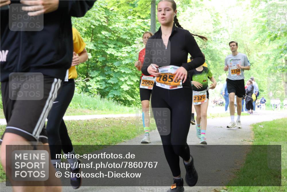 17.05.2025 - Störlauf Strokosch-Dieckow http://msf.ph/oto/7860767 17.05.2025 15:26:23 Laufen 202, 1854, 2002, 2326, 2230 meine-sportfotos.de