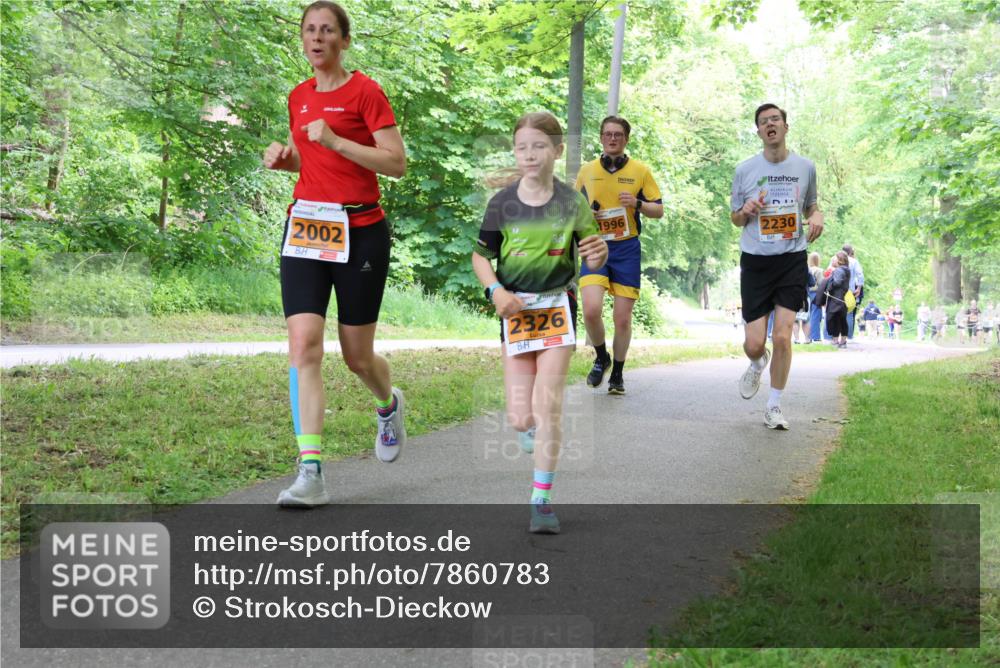 17.05.2025 - Störlauf Strokosch-Dieckow http://msf.ph/oto/7860783 17.05.2025 15:26:24 Laufen 2002, 2326, 1996, 2230 meine-sportfotos.de