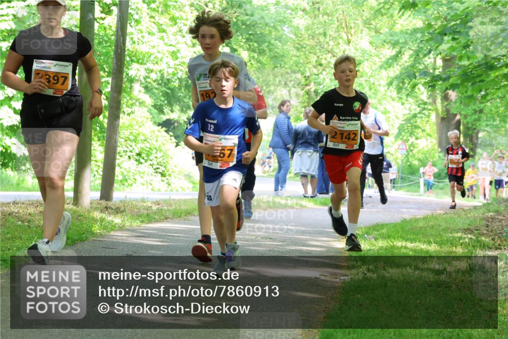 17.05.2025 - Störlauf Strokosch-Dieckow http://msf.ph/oto/7860913 17.05.2025 15:26:52 Laufen 2397, 192, 12, 67, 2142 meine-sportfotos.de
