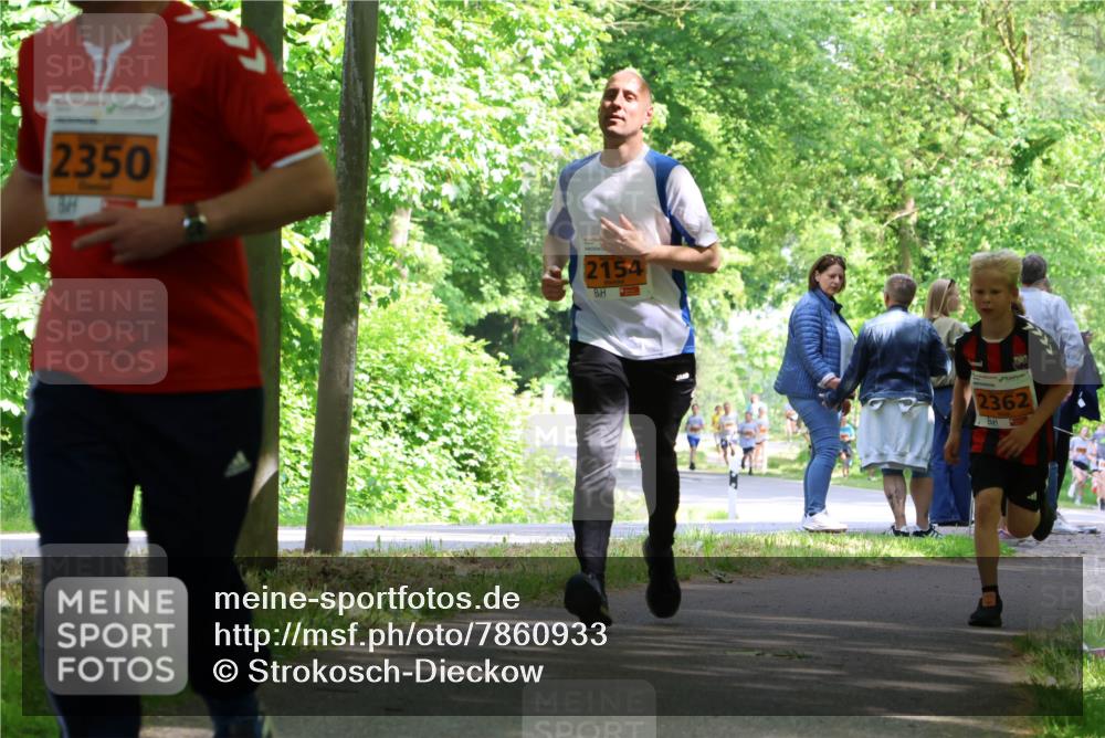 17.05.2025 - Störlauf Strokosch-Dieckow http://msf.ph/oto/7860933 17.05.2025 15:26:56 Laufen 2350, 614, 2154, 2362 meine-sportfotos.de