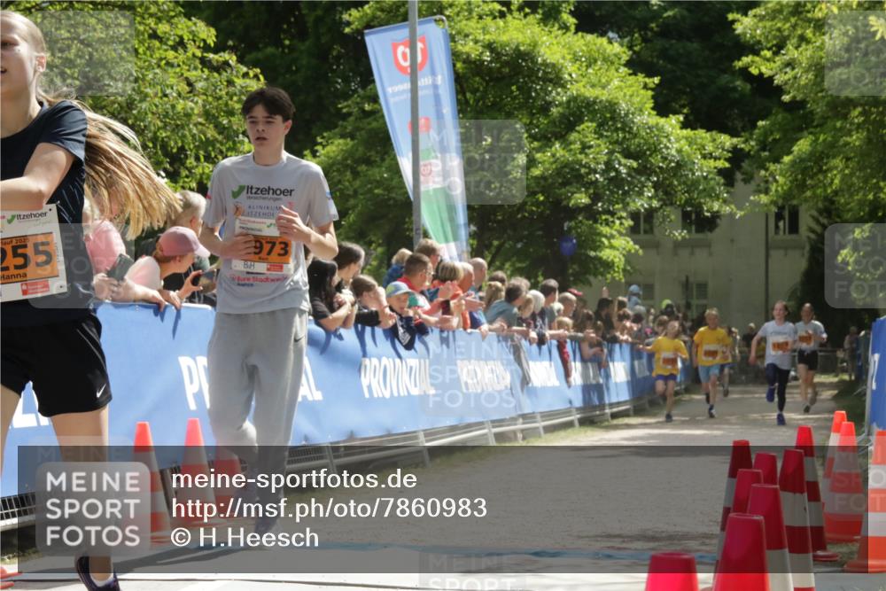 17.05.2025 - Störlauf H.Heesch http://msf.ph/oto/7860983 17.05.2025 15:27:30 Ziel  meine-sportfotos.de