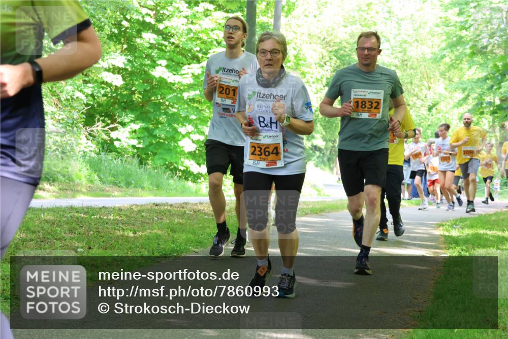 17.05.2025 - Störlauf Strokosch-Dieckow http://msf.ph/oto/7860993 17.05.2025 15:27:06 Laufen 201, 2364, 1832, 2305, 2096 meine-sportfotos.de