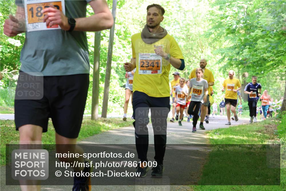 17.05.2025 - Störlauf Strokosch-Dieckow http://msf.ph/oto/7861009 17.05.2025 15:27:08 Laufen 202, 18, 2341, 2241, 2072 meine-sportfotos.de