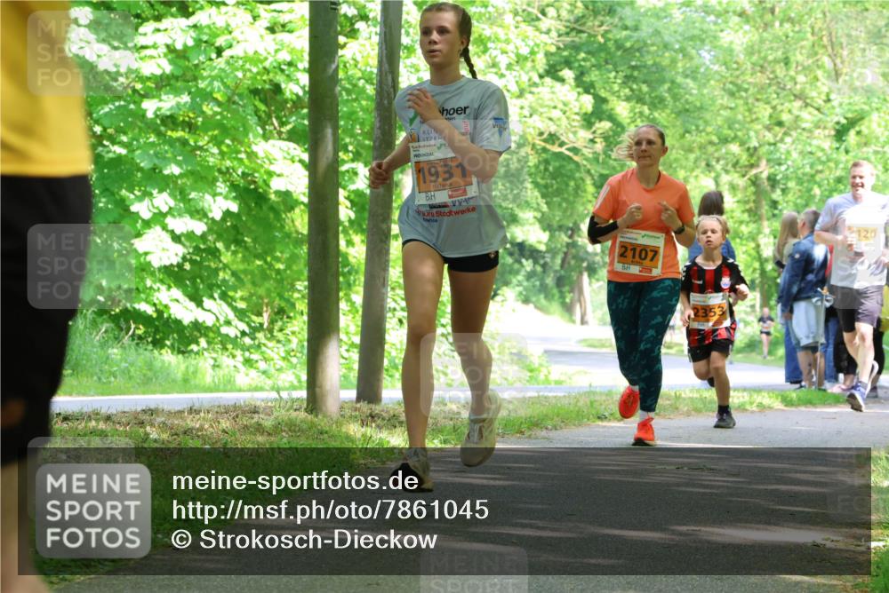 17.05.2025 - Störlauf Strokosch-Dieckow http://msf.ph/oto/7861045 17.05.2025 15:27:15 Laufen 2025, 1931, 2107, 2353, 120 meine-sportfotos.de