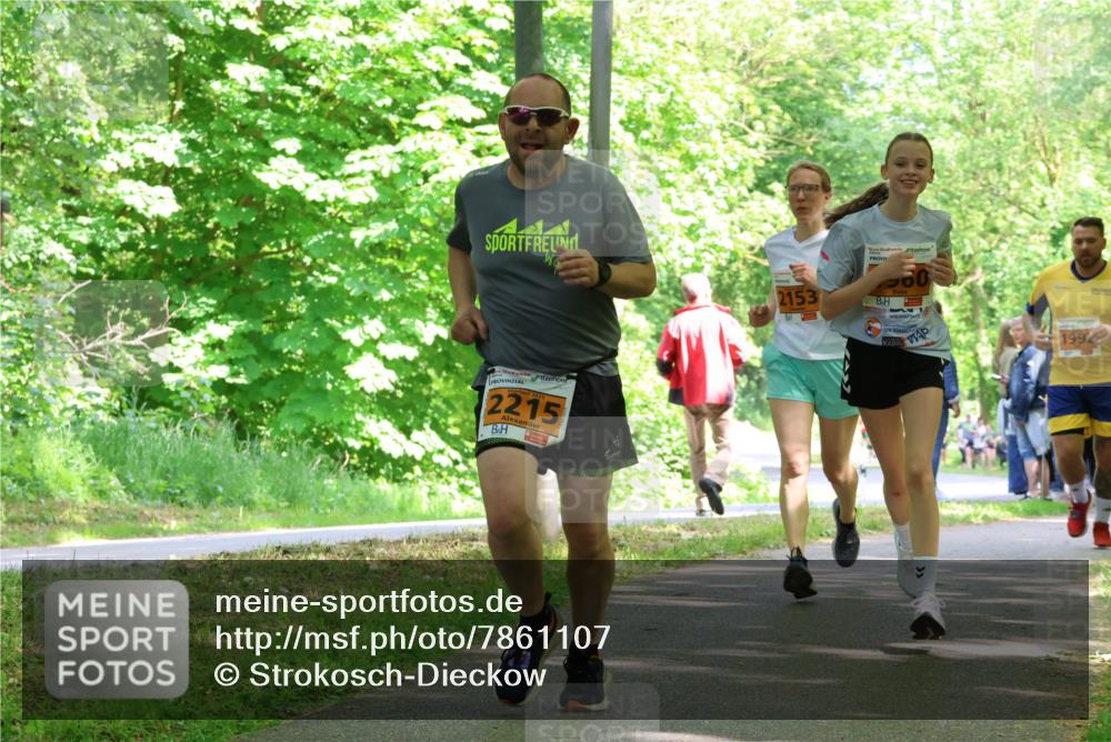17.05.2025 - Störlauf Strokosch-Dieckow http://msf.ph/oto/7861107 17.05.2025 15:27:25 Laufen 2215, 2153, 60, 1992 meine-sportfotos.de