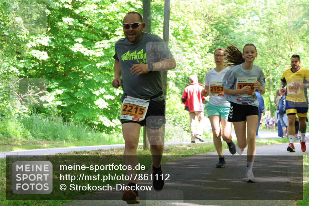 17.05.2025 - Störlauf Strokosch-Dieckow http://msf.ph/oto/7861112 17.05.2025 15:27:25 Laufen 2215, 2153, 1992 meine-sportfotos.de