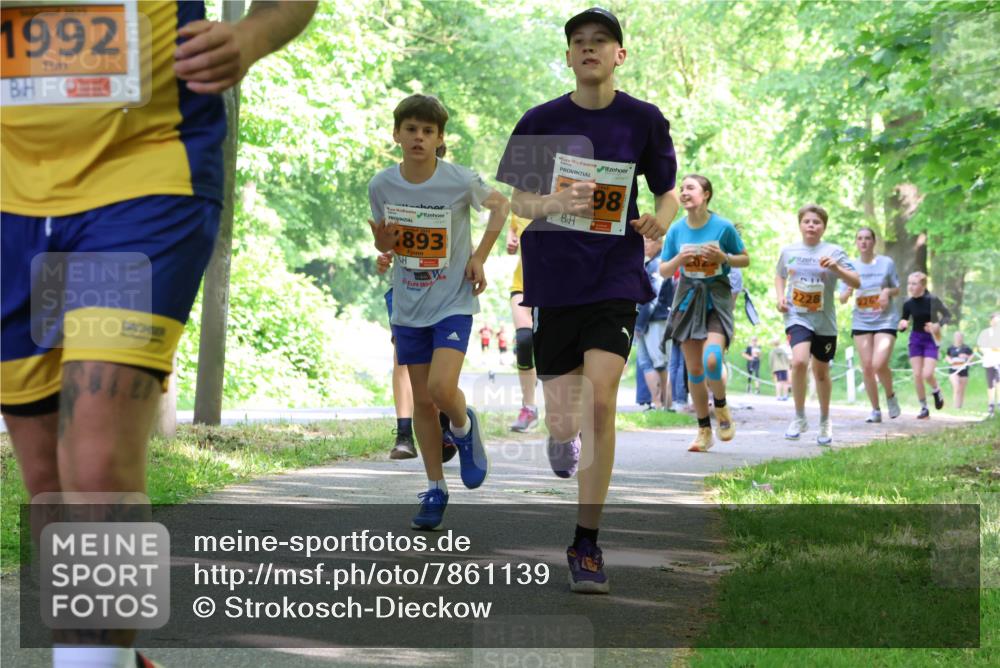 17.05.2025 - Störlauf Strokosch-Dieckow http://msf.ph/oto/7861139 17.05.2025 15:27:30 Laufen 1992, 1893, 98, 2228 meine-sportfotos.de