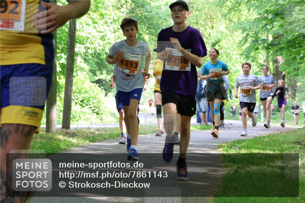 17.05.2025 - Störlauf Strokosch-Dieckow http://msf.ph/oto/7861143 17.05.2025 15:27:30 Laufen 92, 1893, 2298, 2263 meine-sportfotos.de