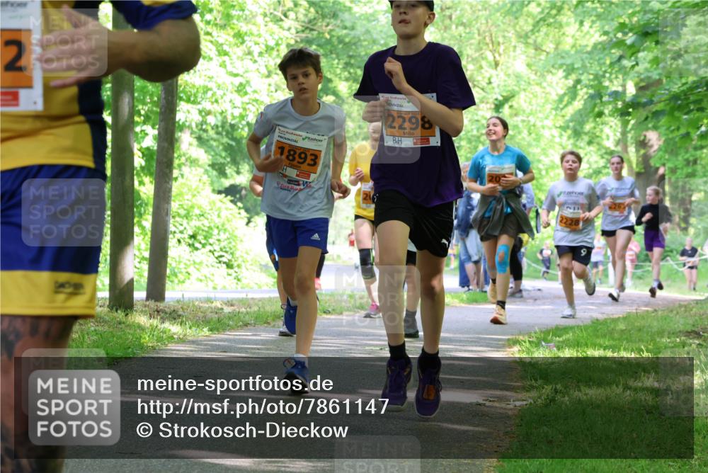 17.05.2025 - Störlauf Strokosch-Dieckow http://msf.ph/oto/7861147 17.05.2025 15:27:30 Laufen 2, 1893, 2025, 2298 meine-sportfotos.de