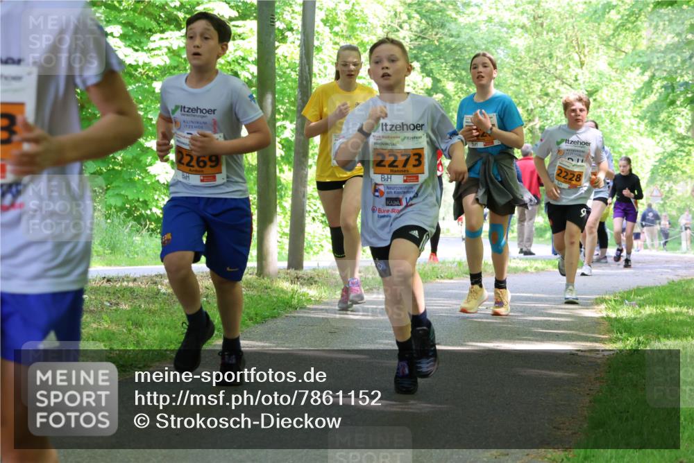 17.05.2025 - Störlauf Strokosch-Dieckow http://msf.ph/oto/7861152 17.05.2025 15:27:33 Laufen 2269, 2273, 2228 meine-sportfotos.de