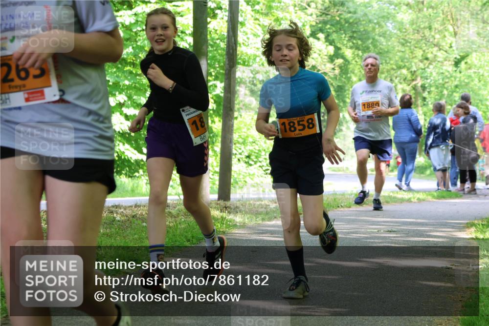 17.05.2025 - Störlauf Strokosch-Dieckow http://msf.ph/oto/7861182 17.05.2025 15:27:39 Laufen 263, 18, 2025, 1858, 1880 meine-sportfotos.de