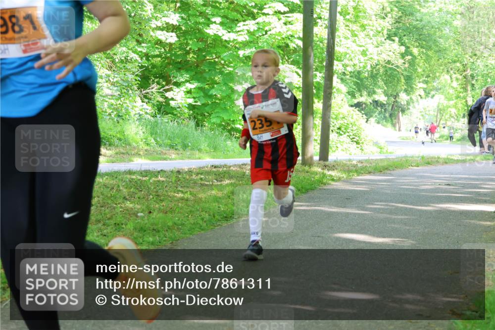17.05.2025 - Störlauf Strokosch-Dieckow http://msf.ph/oto/7861311 17.05.2025 15:28:28 Laufen 981, 235 meine-sportfotos.de