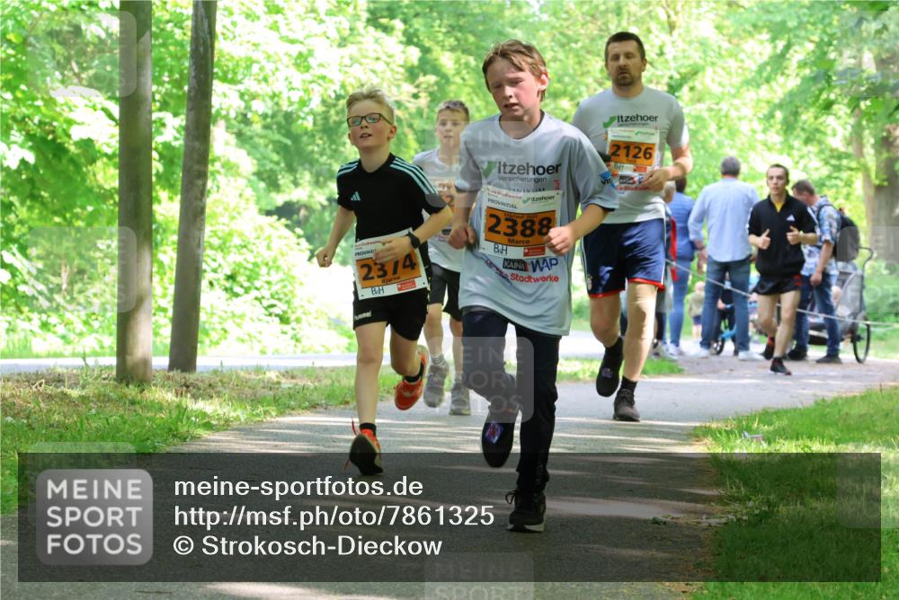 17.05.2025 - Störlauf Strokosch-Dieckow http://msf.ph/oto/7861325 17.05.2025 15:28:31 Laufen 2126, 2374, 2025, 2388 meine-sportfotos.de