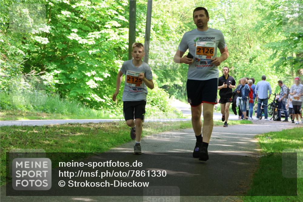 17.05.2025 - Störlauf Strokosch-Dieckow http://msf.ph/oto/7861330 17.05.2025 15:28:33 Laufen 2125, 2126 meine-sportfotos.de