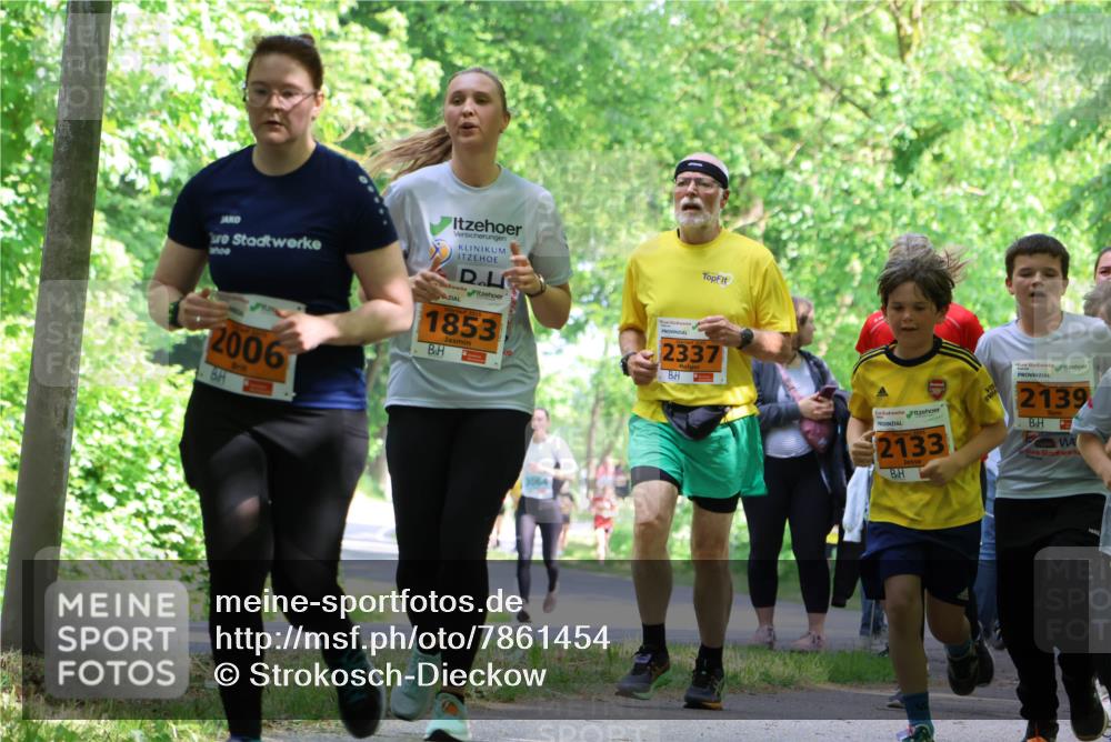 17.05.2025 - Störlauf Strokosch-Dieckow http://msf.ph/oto/7861454 17.05.2025 15:29:31 Laufen 2006, 1853, 2337, 3064, 2133, 2139 meine-sportfotos.de