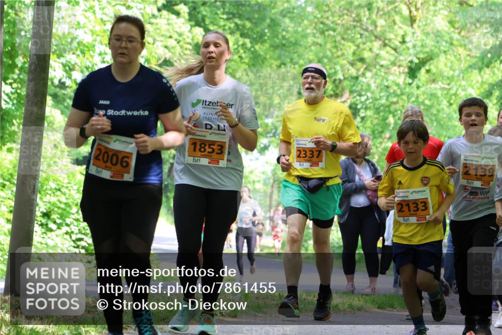 17.05.2025 - Störlauf Strokosch-Dieckow http://msf.ph/oto/7861455 17.05.2025 15:29:31 Laufen 2006, 1853, 2337, 2133, 2139 meine-sportfotos.de