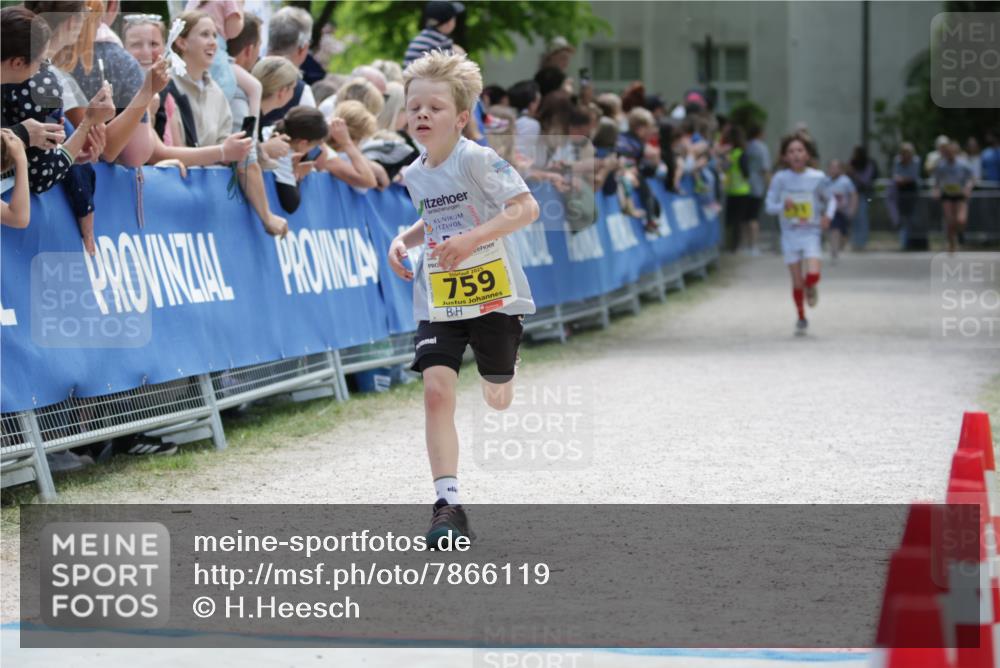 17.05.2025 - Störlauf H.Heesch http://msf.ph/oto/7866119 17.05.2025 14:10:27 Ziel  meine-sportfotos.de