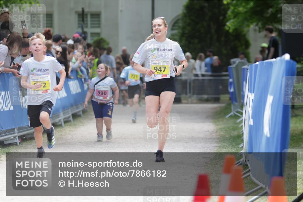17.05.2025 - Störlauf H.Heesch http://msf.ph/oto/7866182 17.05.2025 14:10:34 Ziel  meine-sportfotos.de