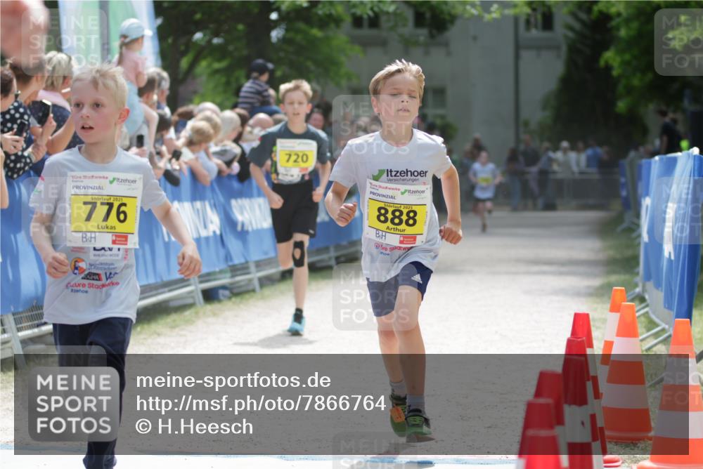 17.05.2025 - Störlauf H.Heesch http://msf.ph/oto/7866764 17.05.2025 14:11:42 Ziel  meine-sportfotos.de