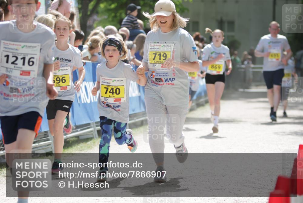 17.05.2025 - Störlauf H.Heesch http://msf.ph/oto/7866907 17.05.2025 14:12:03 Ziel  meine-sportfotos.de