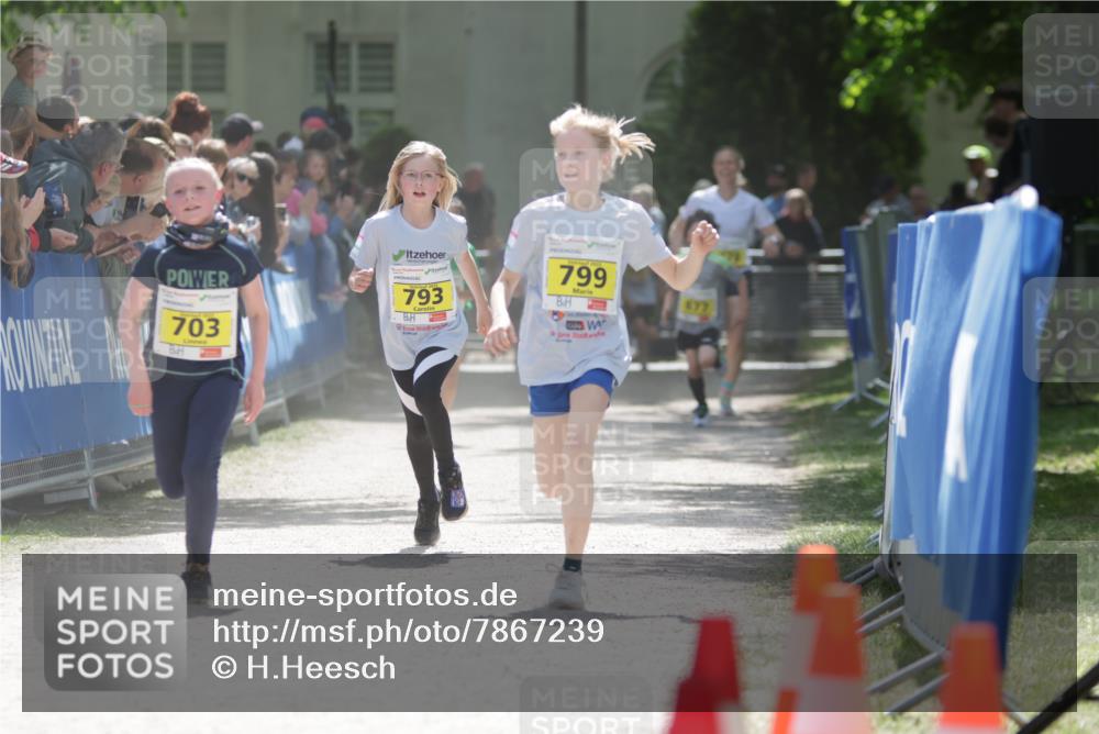 17.05.2025 - Störlauf H.Heesch http://msf.ph/oto/7867239 17.05.2025 14:12:32 Ziel  meine-sportfotos.de