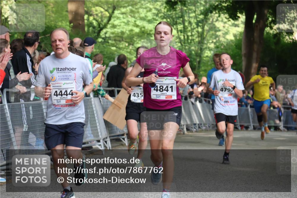 17.05.2025 - Störlauf Strokosch-Dieckow http://msf.ph/oto/7867762 17.05.2025 18:49:06 Ziel 2025, 4444, 435, 2025, 4841, 4790 meine-sportfotos.de
