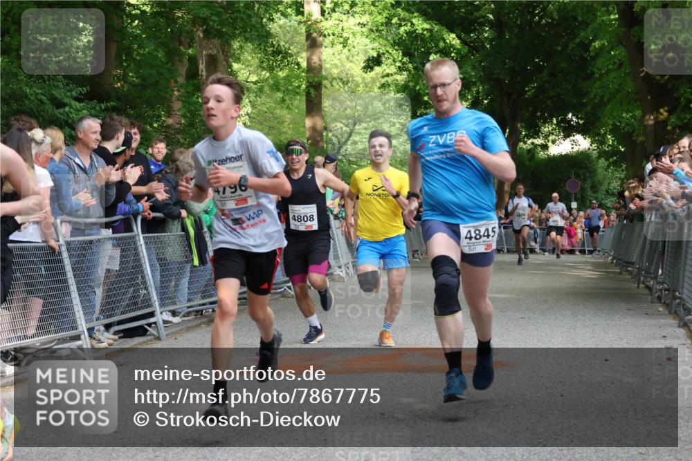 17.05.2025 - Störlauf Strokosch-Dieckow http://msf.ph/oto/7867775 17.05.2025 18:49:11 Ziel 4796, 4808, 4845, 4806, 4902 meine-sportfotos.de