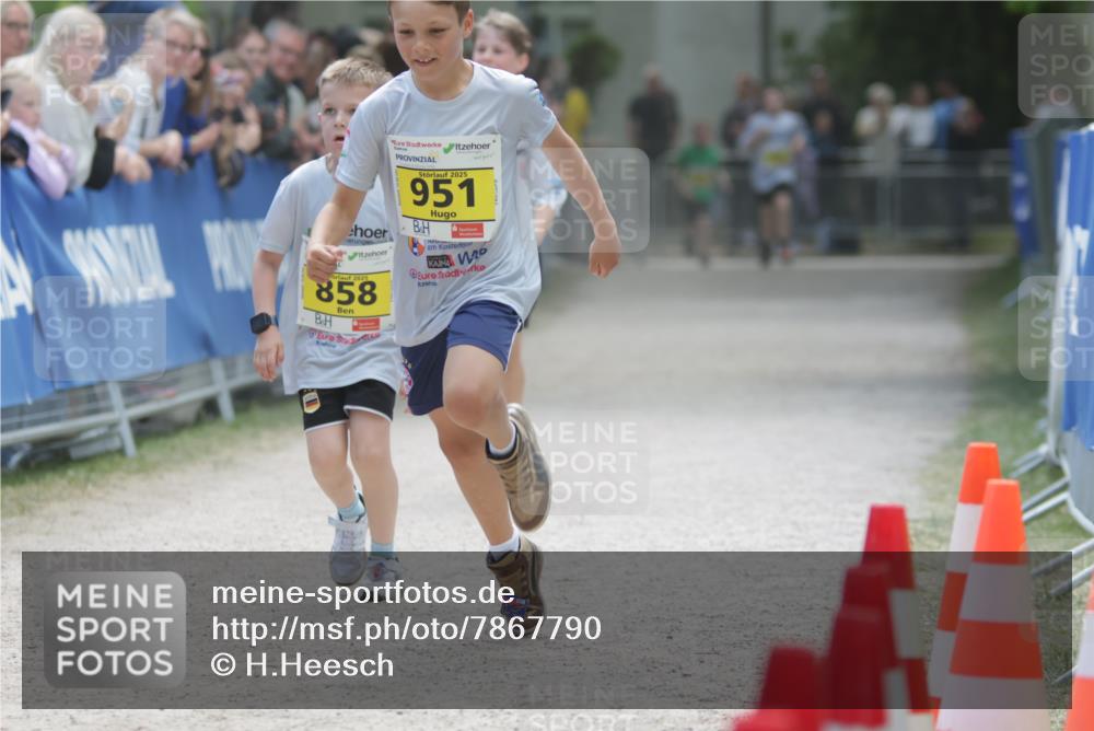 17.05.2025 - Störlauf H.Heesch http://msf.ph/oto/7867790 17.05.2025 14:13:33 Ziel  meine-sportfotos.de