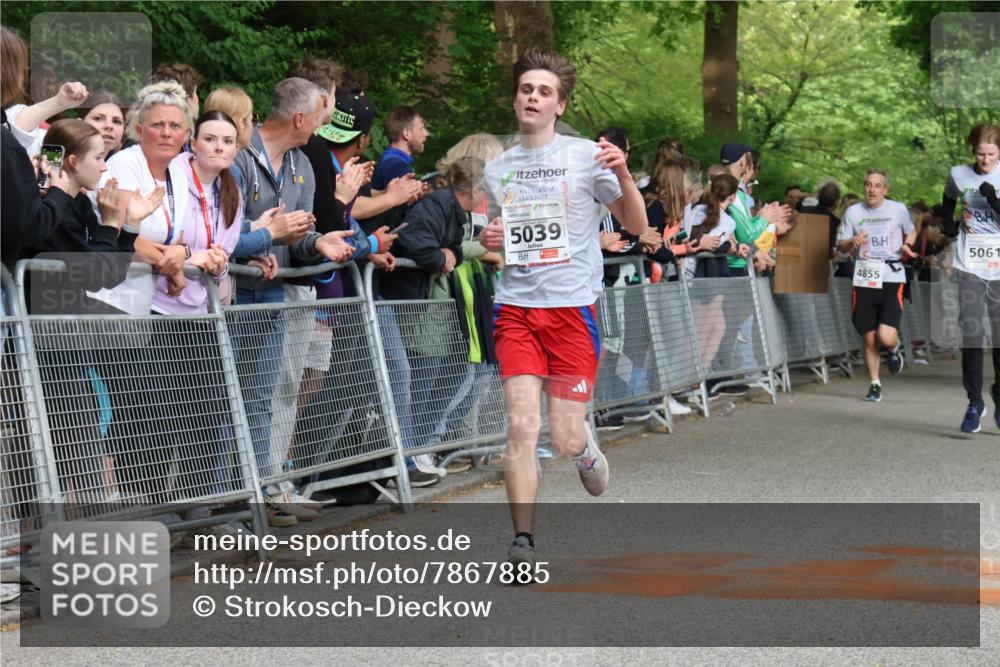 17.05.2025 - Störlauf Strokosch-Dieckow http://msf.ph/oto/7867885 17.05.2025 18:49:56 Ziel 5039, 5061, 4855 meine-sportfotos.de