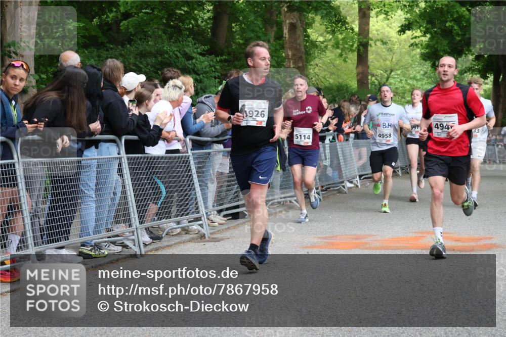 17.05.2025 - Störlauf Strokosch-Dieckow http://msf.ph/oto/7867958 17.05.2025 18:50:11 Ziel 1926, 97, 494, 33, 5114, 4958 meine-sportfotos.de