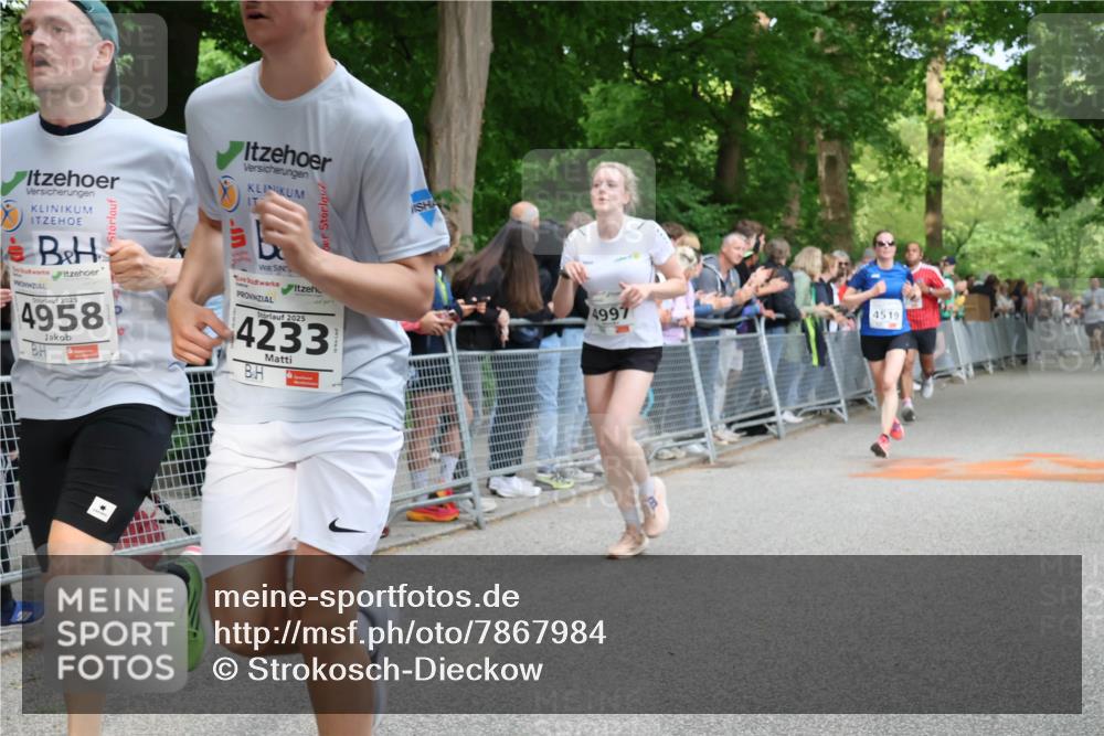 17.05.2025 - Störlauf Strokosch-Dieckow http://msf.ph/oto/7867984 17.05.2025 18:50:15 Ziel 2025, 4958, 2025, 4233, 4997, 4519 meine-sportfotos.de