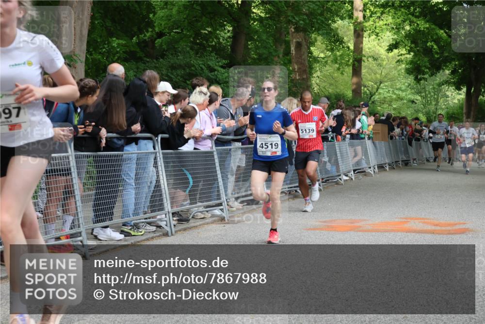 17.05.2025 - Störlauf Strokosch-Dieckow http://msf.ph/oto/7867988 17.05.2025 18:50:16 Ziel 97, 4519, 5139, 4232 meine-sportfotos.de