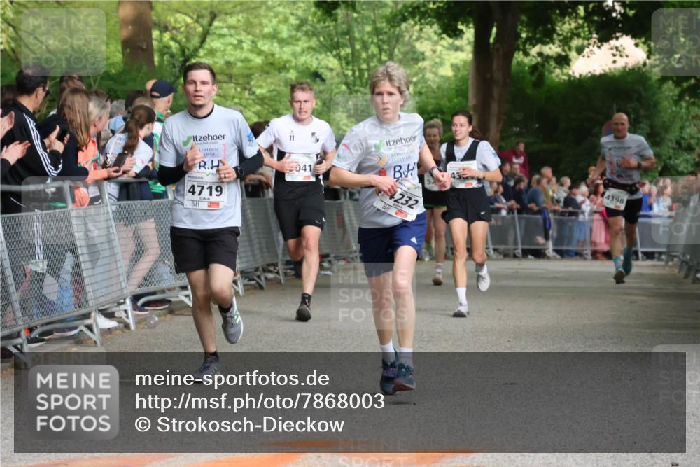 17.05.2025 - Störlauf Strokosch-Dieckow http://msf.ph/oto/7868003 17.05.2025 18:50:21 Ziel 4719, 11, 041, 232, 4398 meine-sportfotos.de