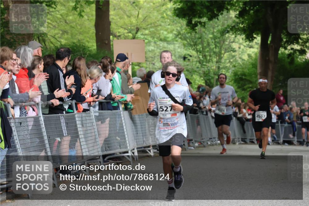 17.05.2025 - Störlauf Strokosch-Dieckow http://msf.ph/oto/7868124 17.05.2025 18:51:04 Ziel 527, 4576, 4297 meine-sportfotos.de
